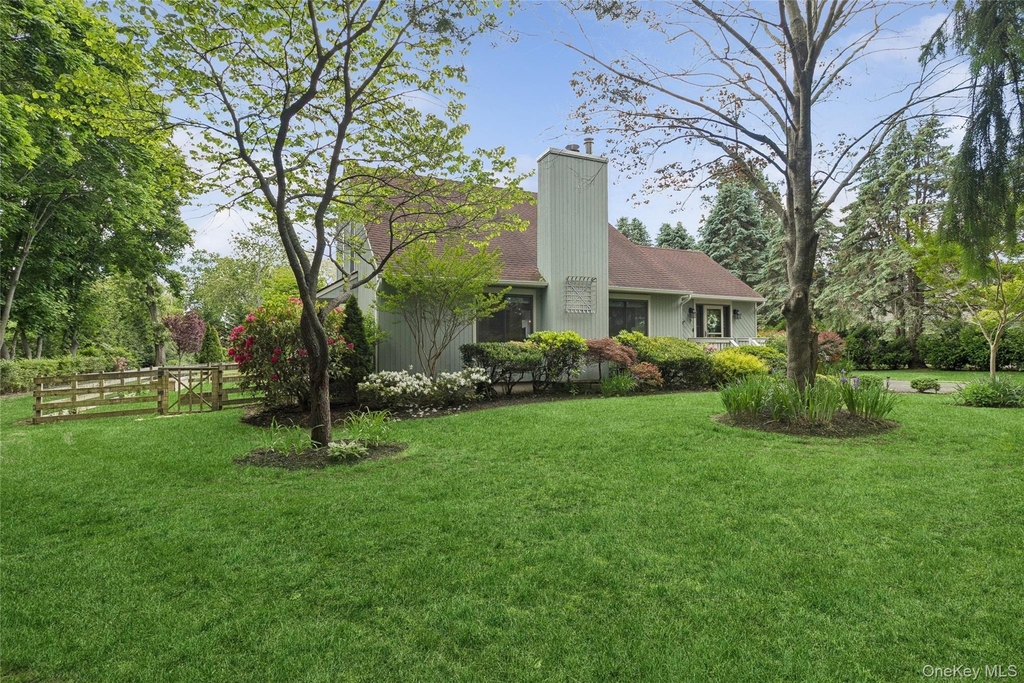 7 Eileen Circle - Photo 14