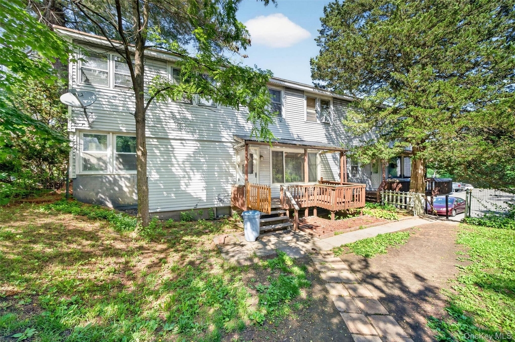 4 Montgomery Road - Photo 16
