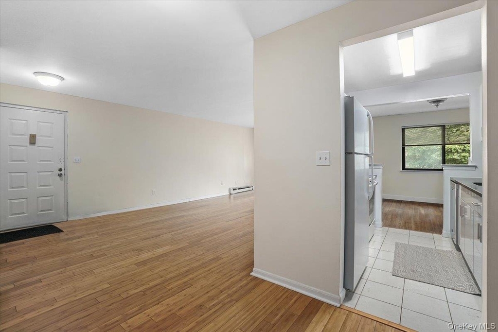 555 Central Park Avenue - Photo 8
