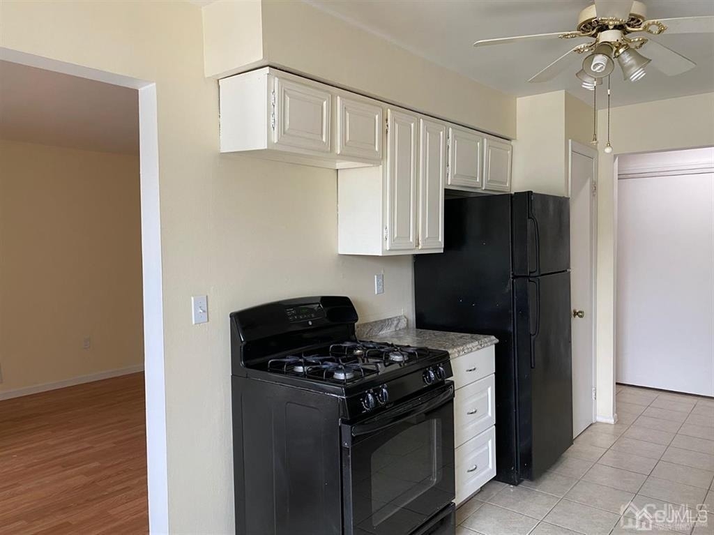 321 Sharon Garden Court - Photo 4