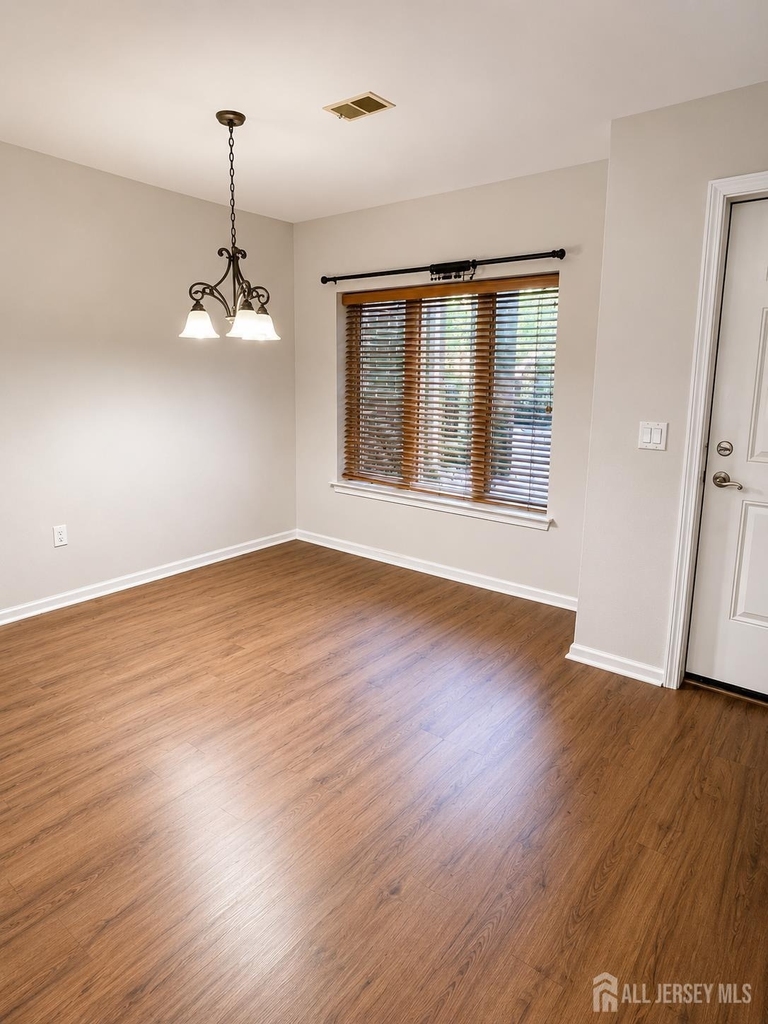 368 Rector Street - Photo 4