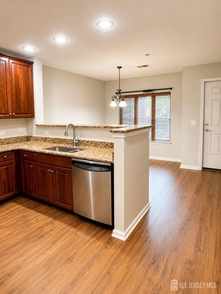 368 Rector Street - Photo 8