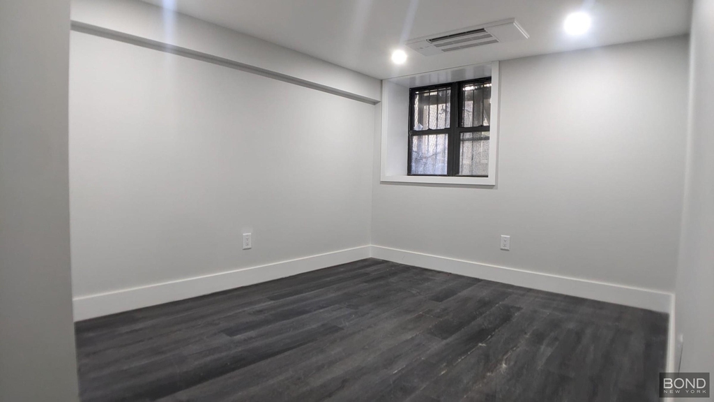 335 Crown Street - Photo 9