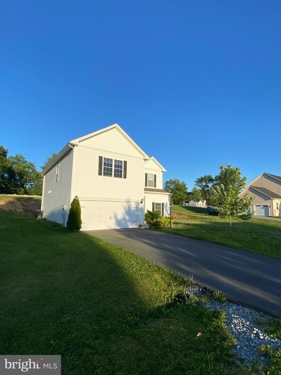 697 Rivanna Run - Photo 1