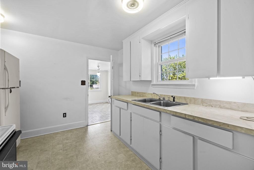 2917 First Street - Photo 13