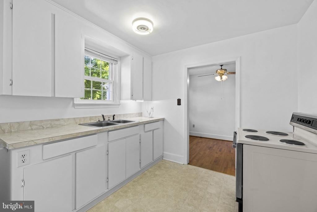 2917 First Street - Photo 11