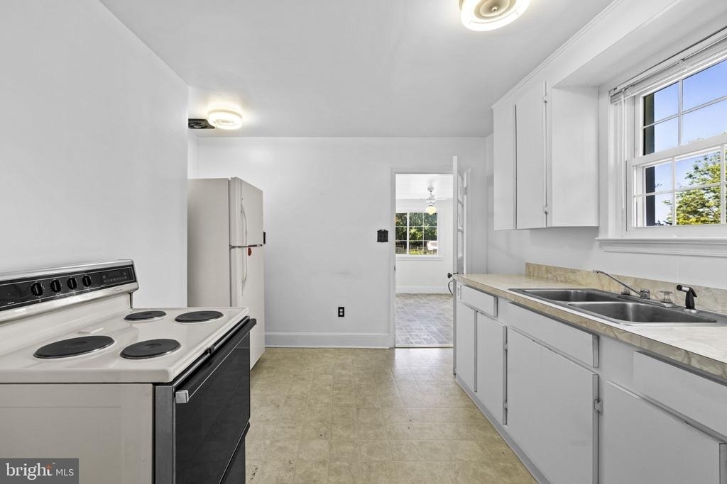 2917 First Street - Photo 14