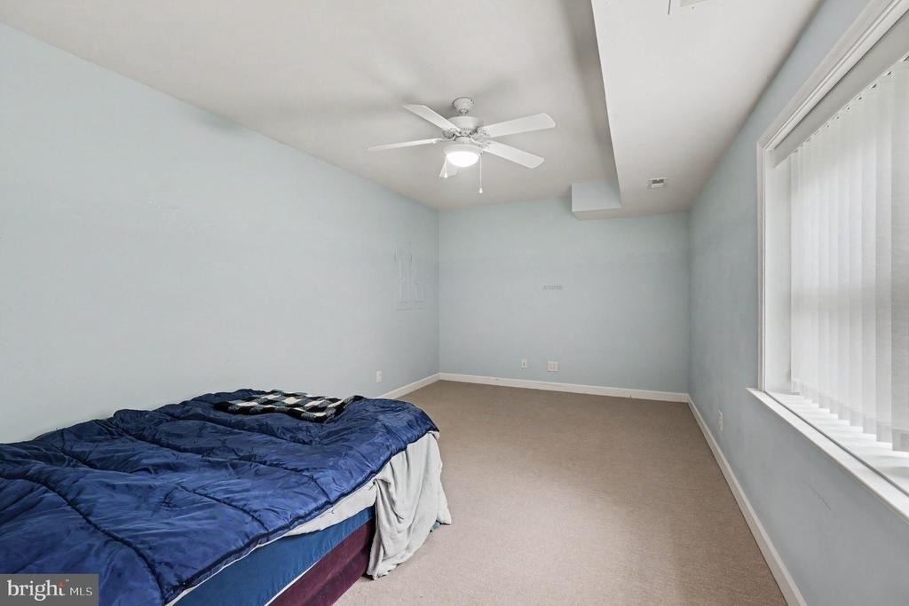 10 Piper Place - Photo 39