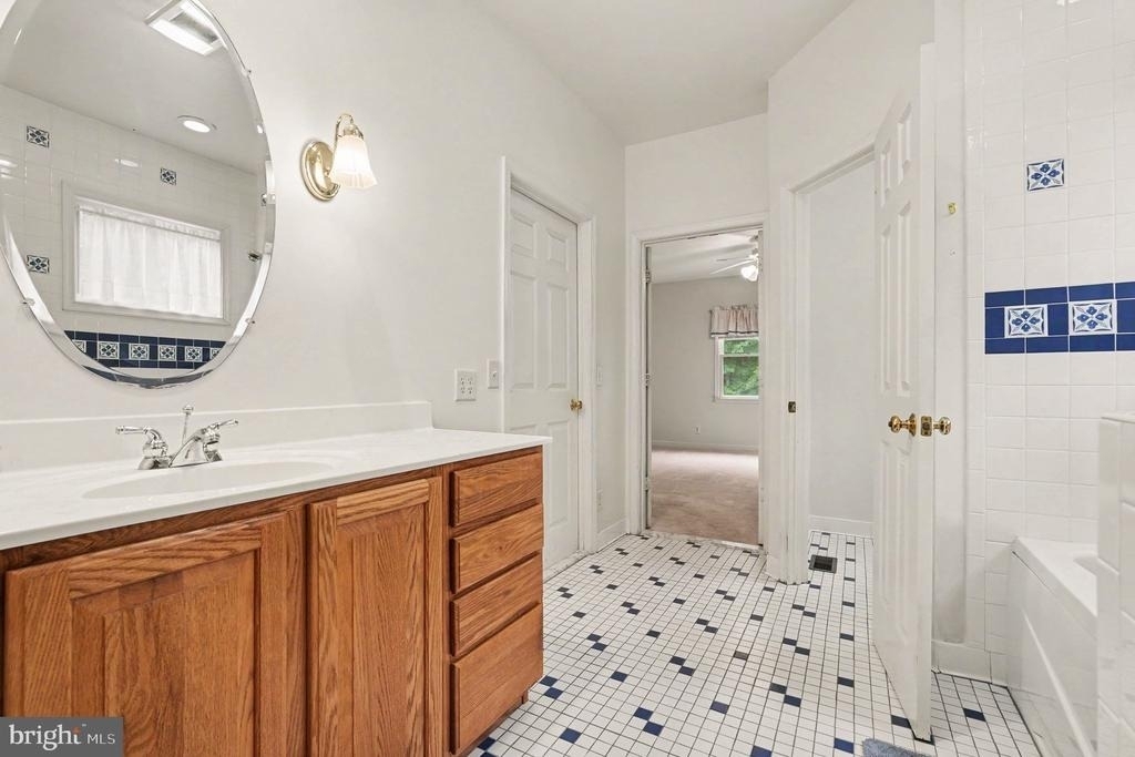 10 Piper Place - Photo 30