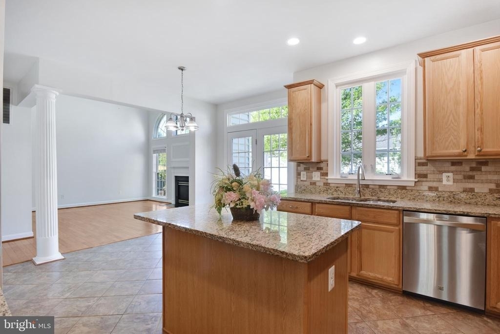8416 Churchside Drive - Photo 52