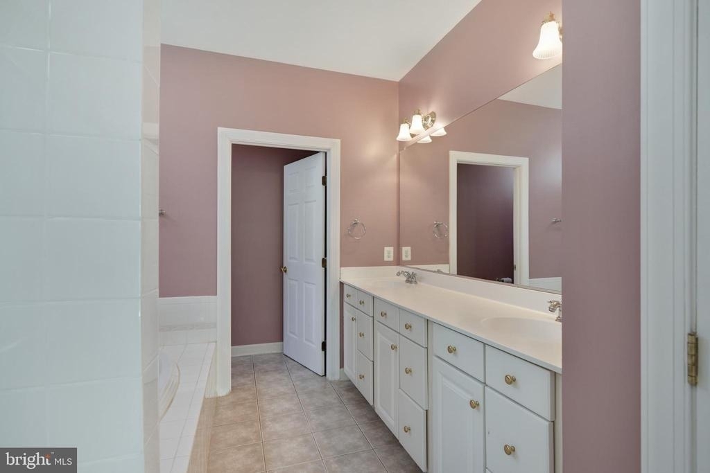 8416 Churchside Drive - Photo 68