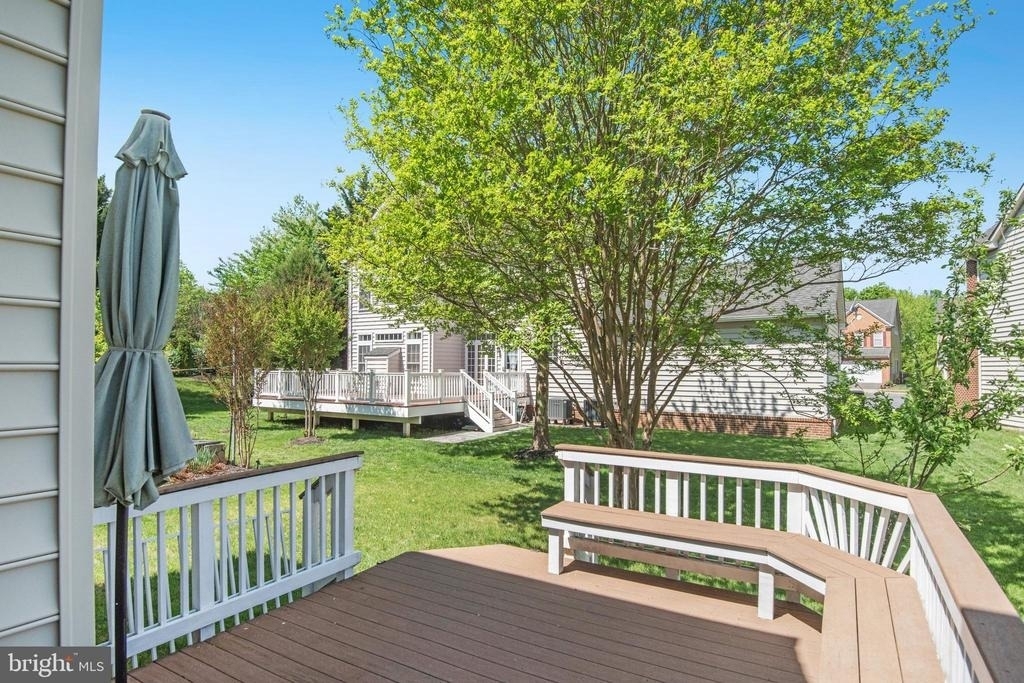 8416 Churchside Drive - Photo 33