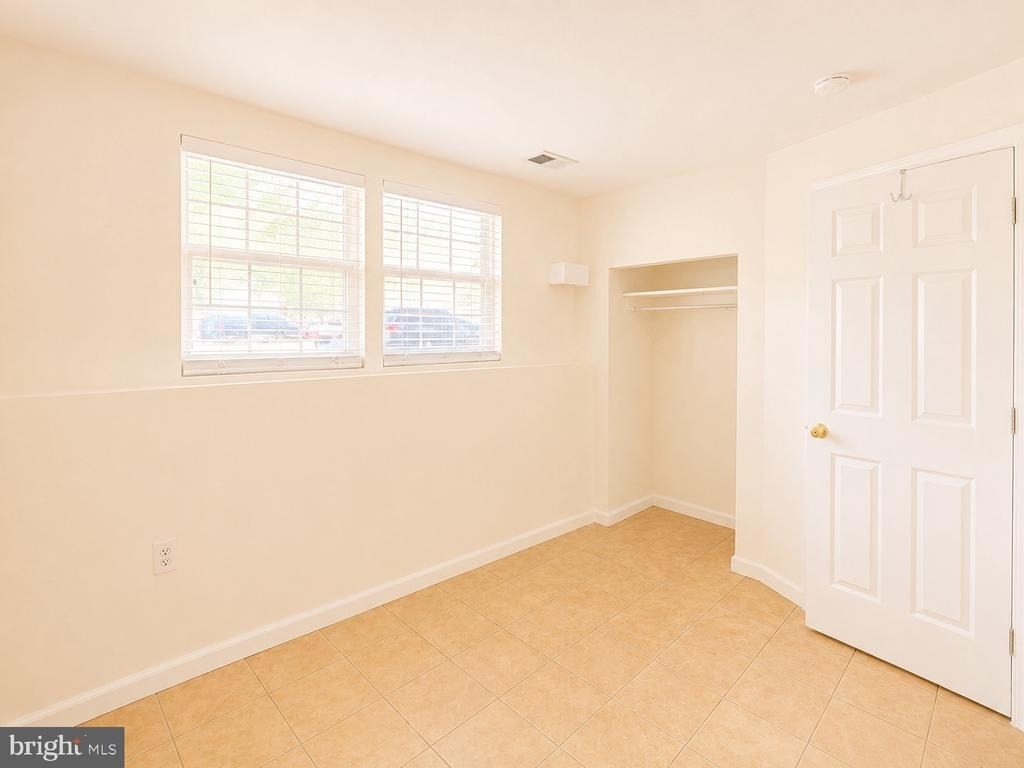 8268 Vermont Place - Photo 23