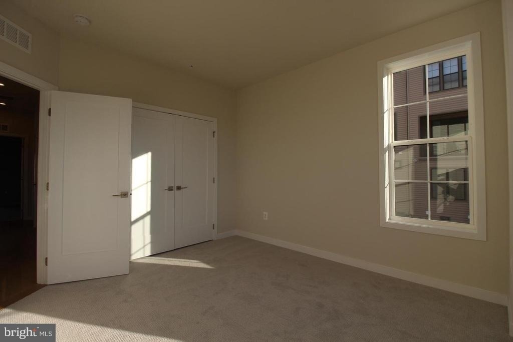 22383 Roanoke Rise Terrace - Photo 32