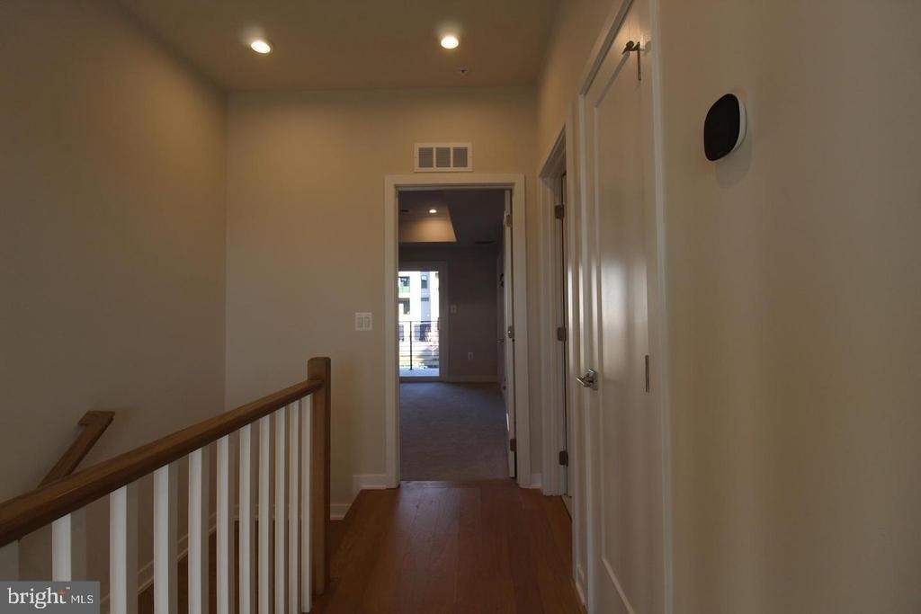 22383 Roanoke Rise Terrace - Photo 17