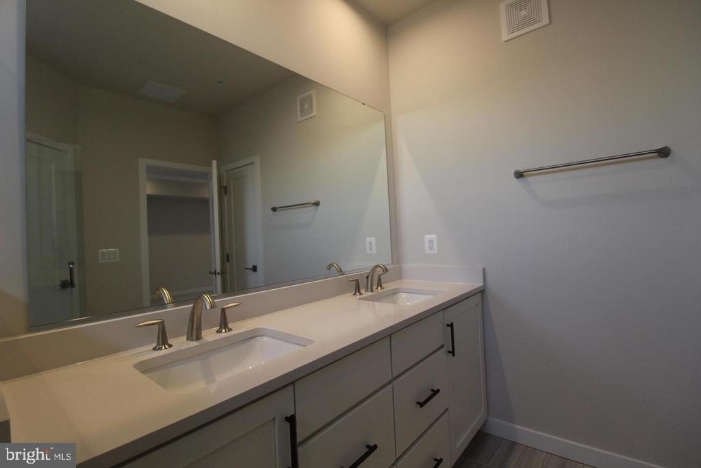 22383 Roanoke Rise Terrace - Photo 25