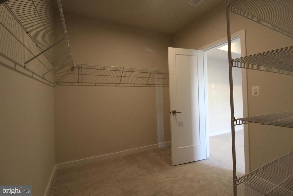 22383 Roanoke Rise Terrace - Photo 23