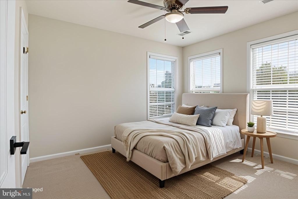 21927 Bayard Terrace - Photo 25