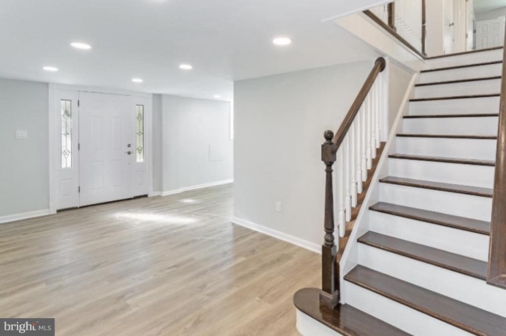 3825 Larchwood Road - Photo 4