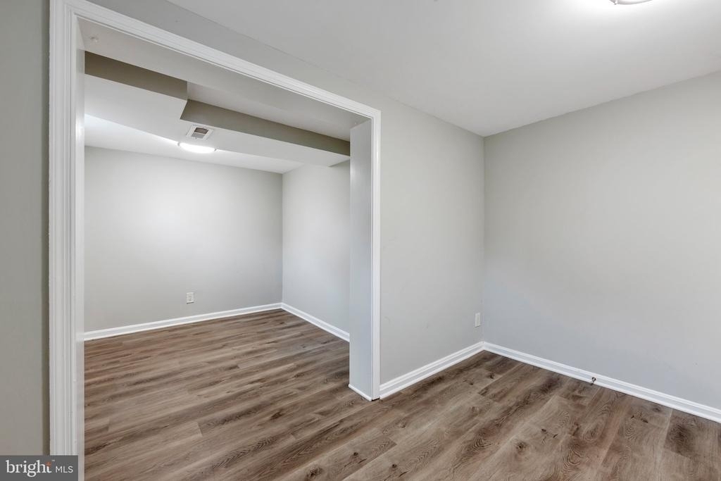 3825 Larchwood Road - Photo 14