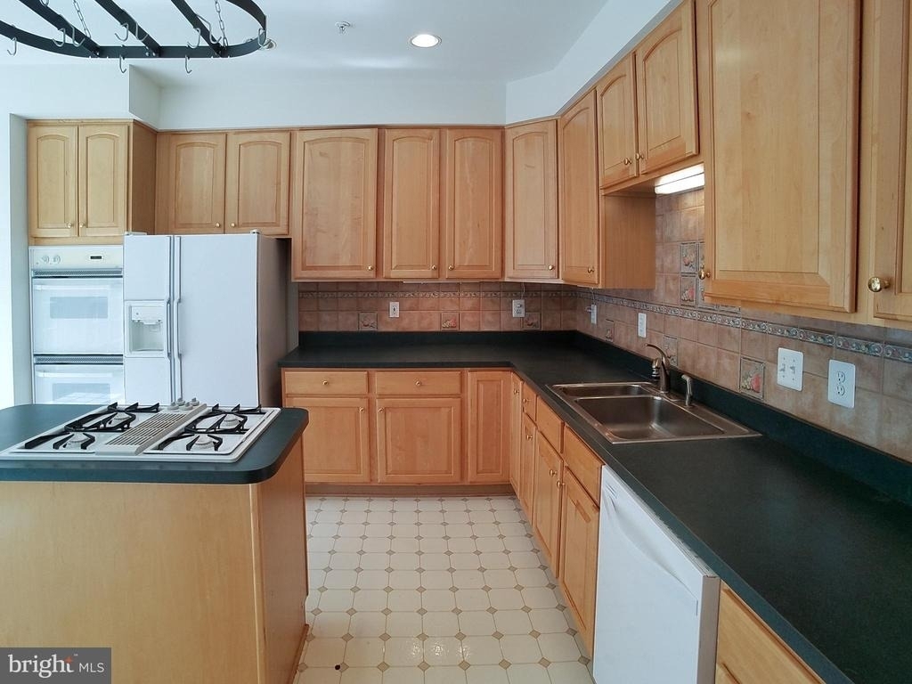 1781 Dawson Street - Photo 5