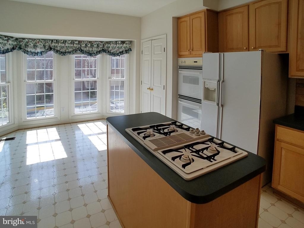 1781 Dawson Street - Photo 3