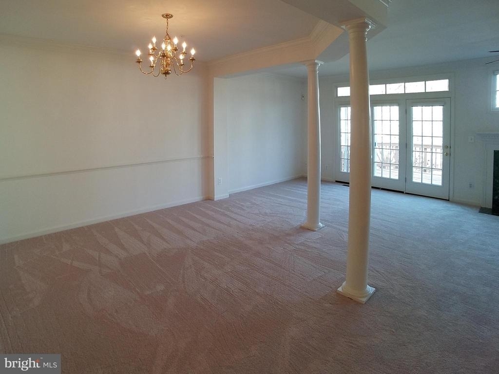 1781 Dawson Street - Photo 2