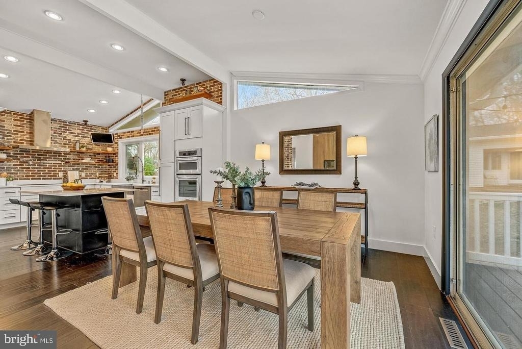 1717 Valley Avenue - Photo 4
