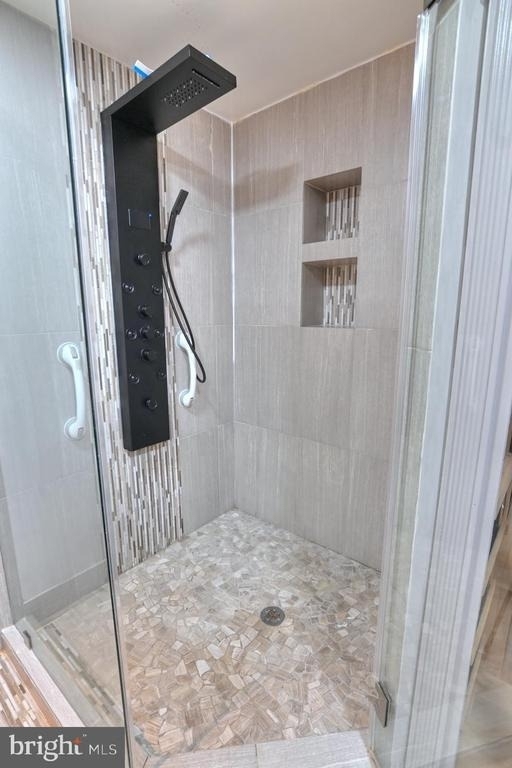 4304 Silas Hutchinson Drive - Photo 3