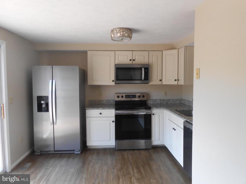 131 Township Court - Photo 8
