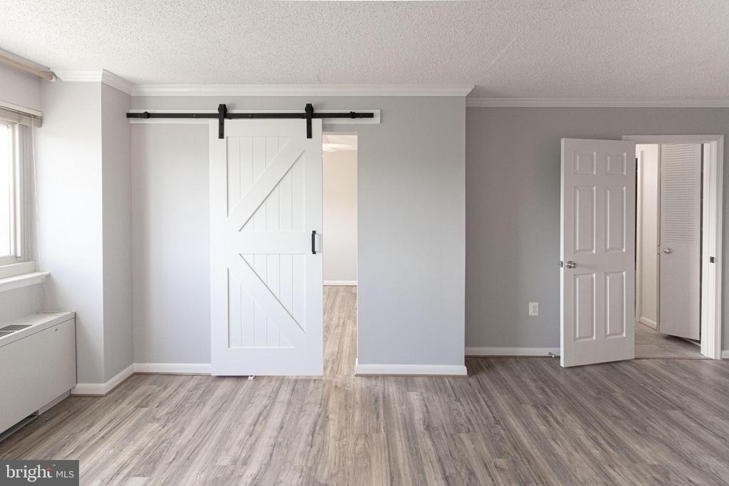 1225 Martha Custis Drive - Photo 2