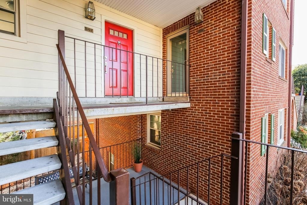 947 S Scott Street - Photo 18