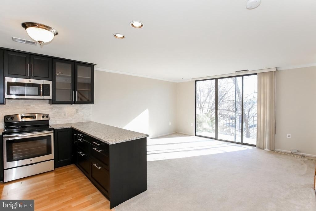947 S Scott Street - Photo 1