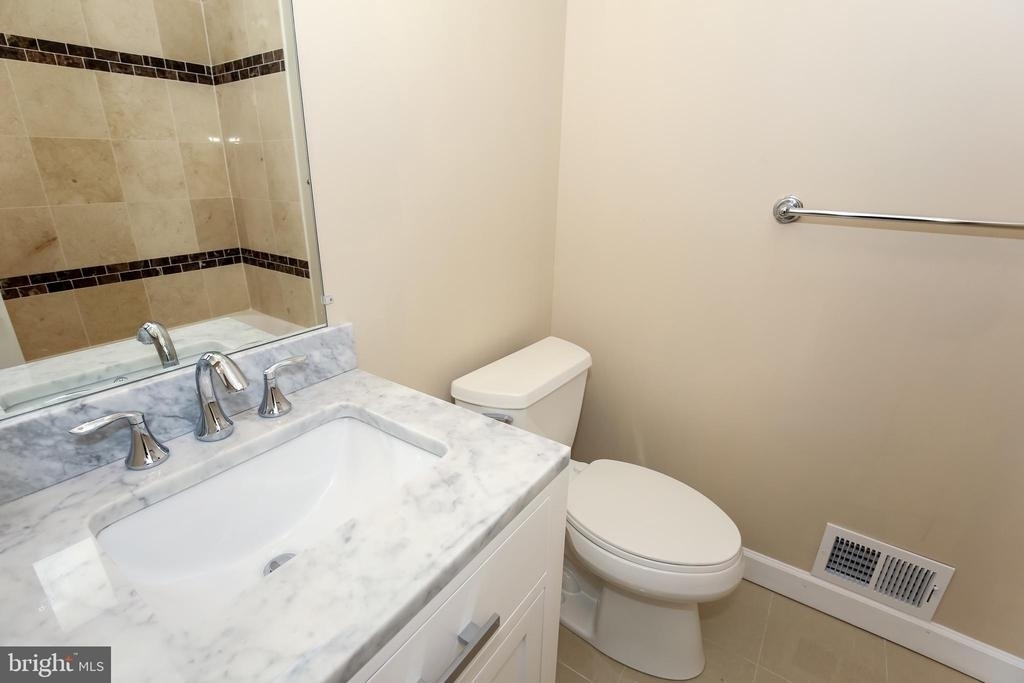 947 S Scott Street - Photo 11