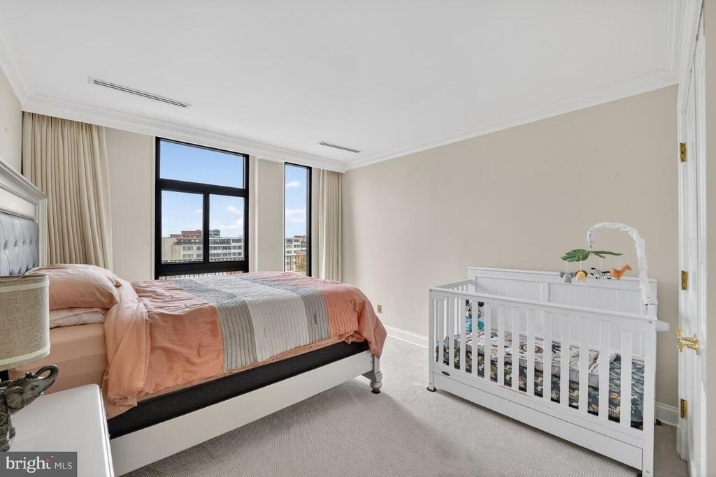 1300 Army Navy Drive - Photo 14