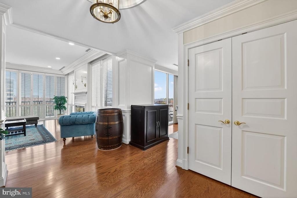 1300 Army Navy Drive - Photo 1