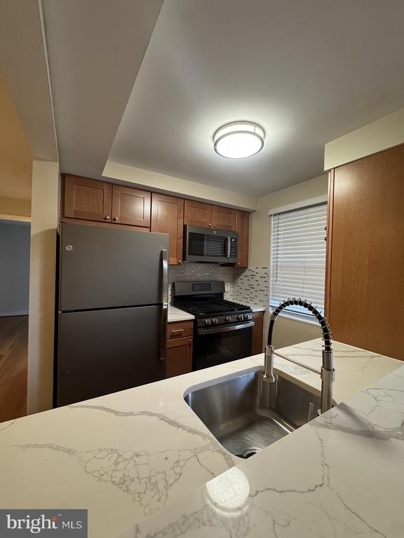 133 S Courthouse Road - Photo 6