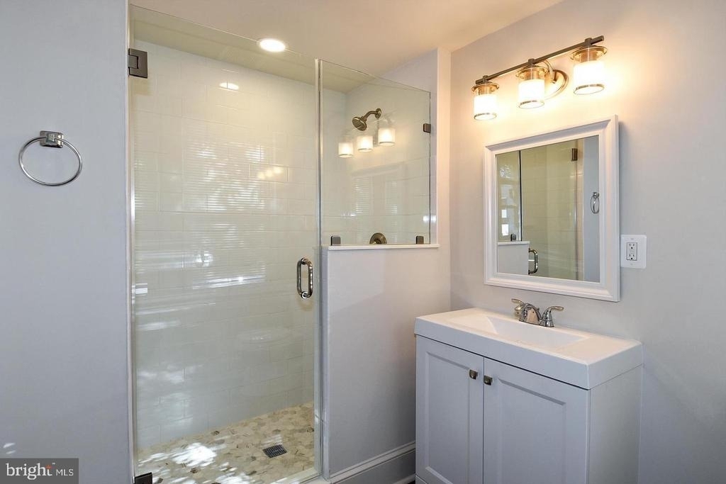 633 24th Street S - Photo 35
