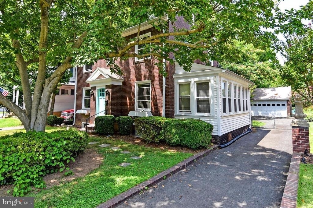 633 24th Street S - Photo 46