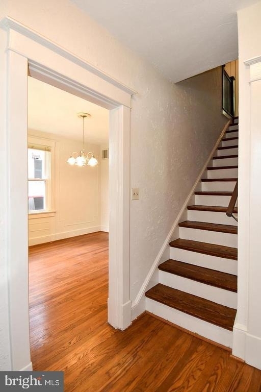 633 24th Street S - Photo 2