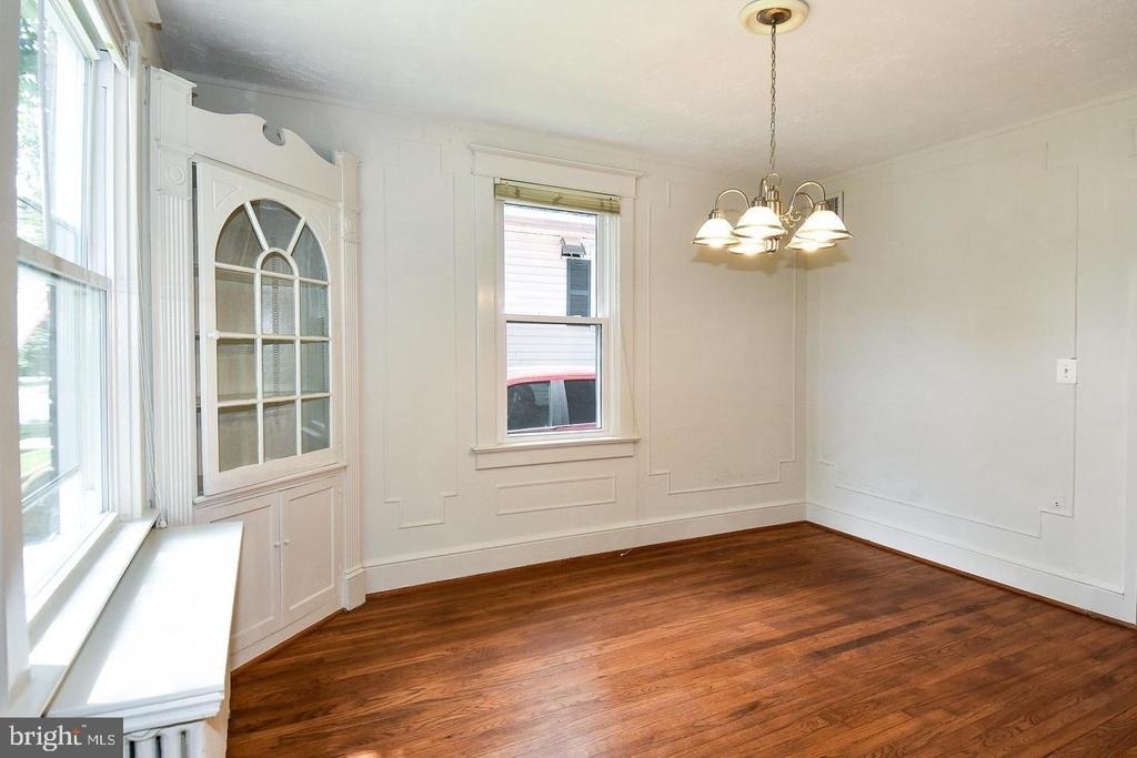 633 24th Street S - Photo 9