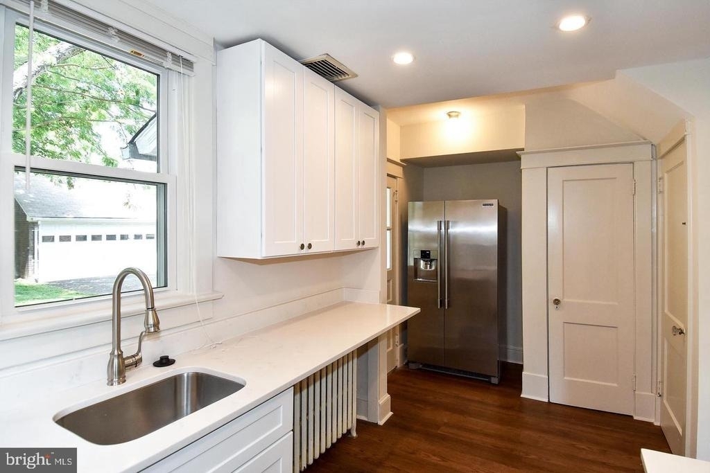 633 24th Street S - Photo 14