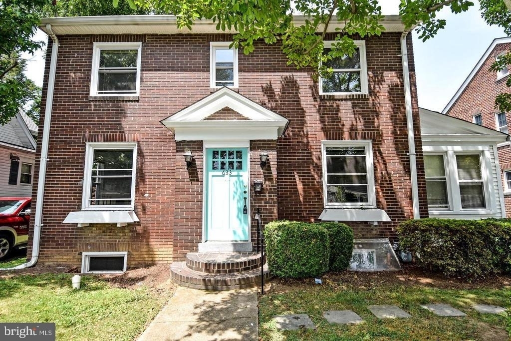 633 24th Street S - Photo 45