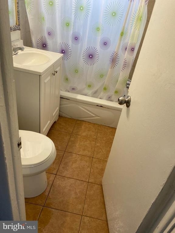 420 W Ruscomb Street - Photo 4
