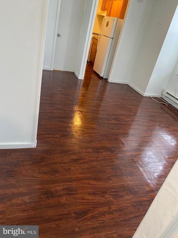 420 W Ruscomb Street - Photo 5