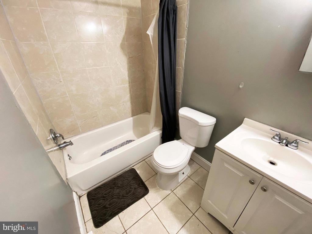 1934 W Ontario Street - Photo 10