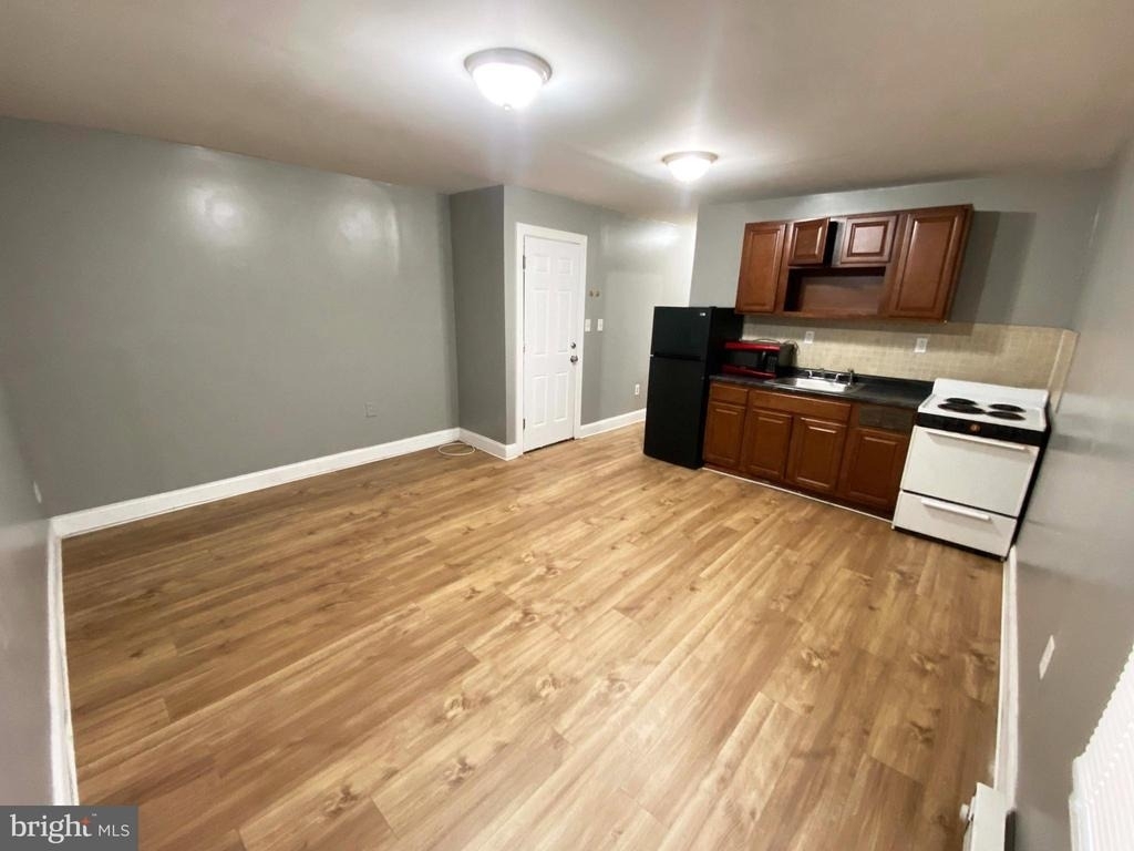 1934 W Ontario Street - Photo 1