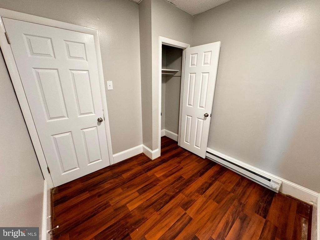 5439 Hunter Street - Photo 3