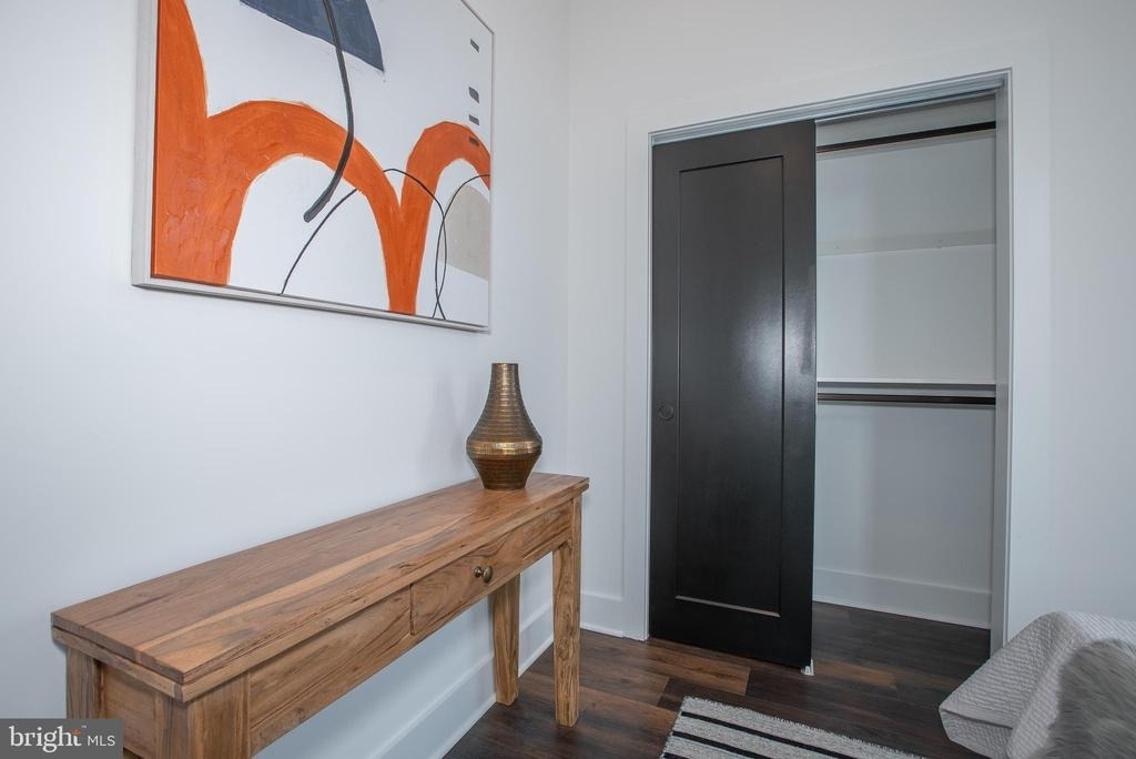2940 W Thompson Street - Photo 16