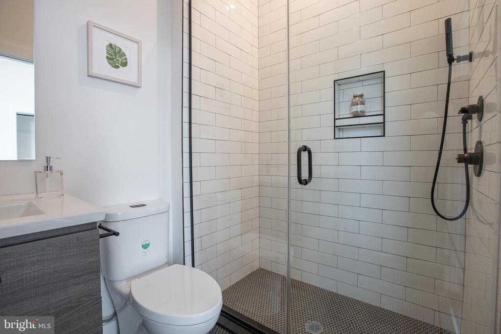 2940 W Thompson Street - Photo 18